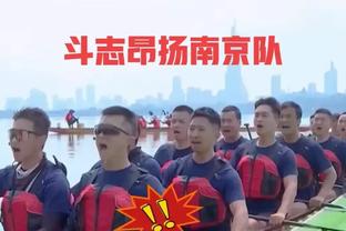 两个大帅哥！卡纳瓦罗社媒晒和F1车手勒克莱尔合影